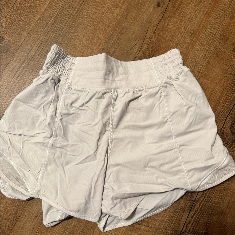 Lululemon Athletica White Athletic Shorts with Elastic Waistband